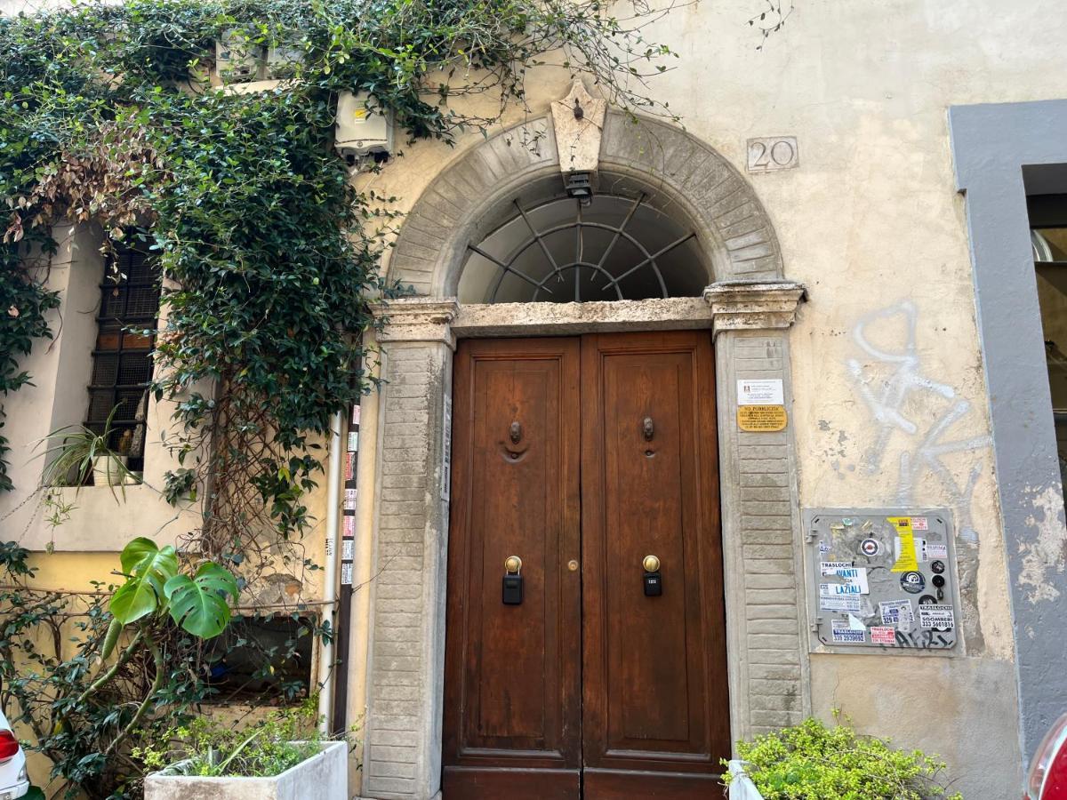 רומא Trastevere Suite Apartment מראה חיצוני תמונה
